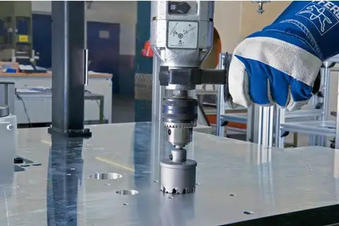 Carota - freză pentru găuri TC versiune adâncă 35 mm, diametru tijă. 7 mm